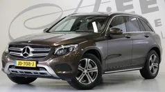 Bruin, metallic lak Gebruikt 2015 Mercedes GLC250 Prestige SUV | € 29.950 (Eerlijke prijs)