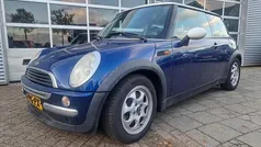 Blauw Gebruikt 2004 Mini Cooper Hatchback | € 1.499 (Eerlijke prijs)