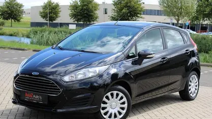 Occasion Ford Fiesta Style 82 PK (60 kW) 2013 Zwart Hatchback