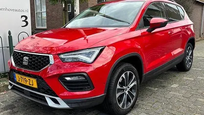 Rood (metallic) Gebruikt 2020 Seat Ateca Business SUV | € 19.650 (Eerlijke prijs)