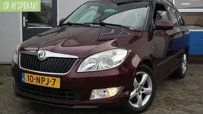 Rood Gebruikt 2010 Skoda Fabia GreenLine Stationwagen | € 1.400 (Eerlijke prijs)