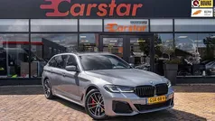 Grijs Gebruikt 2023 BMW 530e Comfort Edition Stationwagen | € 41.950 (Super prijs)