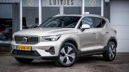 Occasion 2023 Volvo XC40 Plus SUV | € 34.400 (Eerlijke prijs)