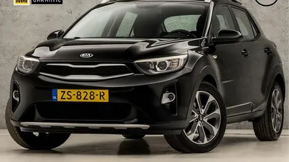 Zwart Gebruikt 2019 Kia Stonic SUV | € 12.945 (Eerlijke prijs)
