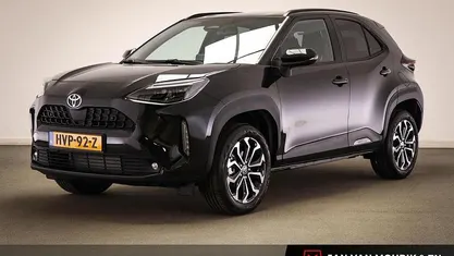 Occasion 2025 Toyota Yaris Cross SUV | € 30.695 (Eerlijke prijs)