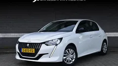 Wit Gebruikt 2023 Peugeot 208 Active Hatchback | € 15.845 (Eerlijke prijs)