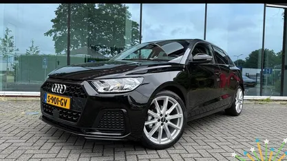 Zwart Gebruikt 2022 Audi A1 Sportback S-Line Hatchback | € 24.490 (Super prijs)