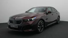 Gebruikt 2025 BMW 550e Sedan | € 107.496 (Eerlijke prijs)