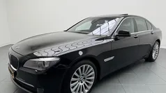 Zwart Gebruikt 2011 BMW 740 Sedan | € 6.950 (Goede deal)