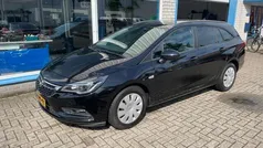 Zwart Gebruikt 2019 Opel Astra Edition Stationwagen | € 11.250 (Super prijs)