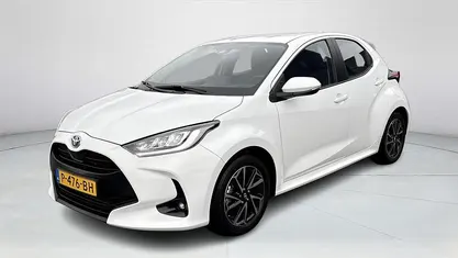 Occasion Toyota Yaris Hybrid 116 PK (85 kW) 2022 Wit Hatchback