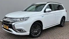 Wit Gebruikt 2019 Mitsubishi Outlander Instyle SUV | € 22.450 (Eerlijke prijs)