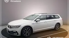Wit Gebruikt 2021 VW Passat Business Stationwagen | € 27.000 (Eerlijke prijs)