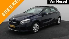 Blauw Gebruikt 2016 Mercedes A180 Prestige Hatchback | € 16.940 (Eerlijke prijs)