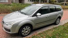 Grijs Gebruikt 2007 Ford Focus Trend Stationwagen | € 1.399 (Eerlijke prijs)