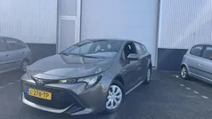 Groen Gebruikt 2021 Toyota Corolla Comfort Stationwagen | € 22.500 (Eerlijke prijs)