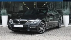 Zwart Gebruikt 2018 BMW 520 Executive Sedan | € 27.950 (Goede deal)