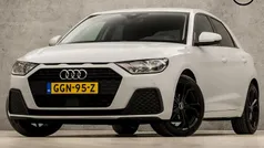 Wit Gebruikt 2020 Audi A1 Sportback Sport Hatchback | € 17.945 (Eerlijke prijs)
