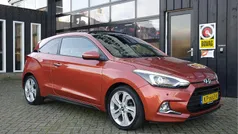 Oranje (metallic) Gebruikt 2016 Hyundai i20 Coupé | € 6.999 (Eerlijke prijs)