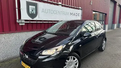 Zwart (metallic) Occasion 2015 Opel Corsa Edition Hatchback | € 4.750 (Super prijs)