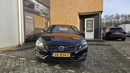 Occasion 2018 Volvo V60 Stationwagen | € 17.950 (Super prijs)