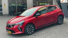 Rood Gebruikt 2024 Mitsubishi Colt Intense Hatchback | € 20.500 (Eerlijke prijs)