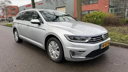 Gebruikt 2015 VW Passat Highline Stationwagen | € 10.950 (Eerlijke prijs)