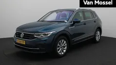 Blauw Gebruikt 2021 VW Tiguan Life SUV | € 27.900 (Eerlijke prijs)