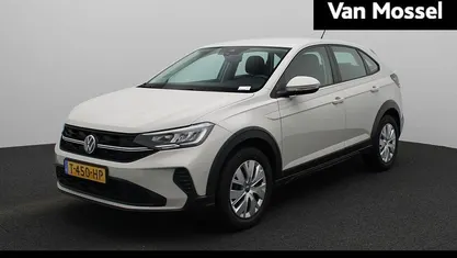 Grijs Gebruikt 2023 VW Taigo SUV | € 19.400 (Goede deal)