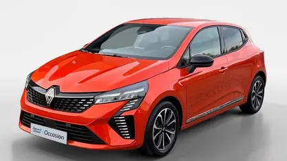 Gebruikt 2025 Renault Clio V Techno Hatchback | € 21.435 (Eerlijke prijs)
