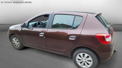 Bruin Gebruikt 2017 Dacia Sandero Hatchback | € 6.950 (Goede deal)