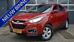Rood, metallic lak Gebruikt 2011 Hyundai ix35 Edition SUV | € 6.950 (Eerlijke prijs)