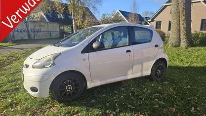 Gebruikt 2011 Toyota Aygo Hatchback | € 2.995 (Eerlijke prijs)