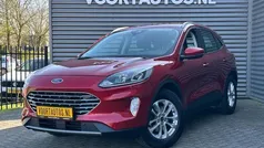 Rood Gebruikt 2020 Ford Kuga Titanium SUV | € 22.490 (Super prijs)