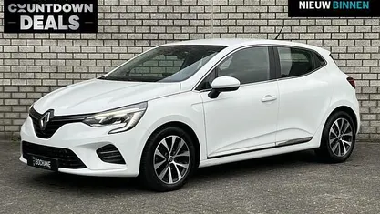 Wit Occasion 2019 Renault Clio IV Intens Hatchback | € 13.400 (Eerlijke prijs)