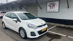 Gebruikt 2016 Kia Rio Comfort Hatchback | € 6.999 (Eerlijke prijs)