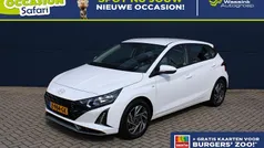 Wit Gebruikt 2024 Hyundai i20 Comfort Hatchback | € 22.815 (Eerlijke prijs)