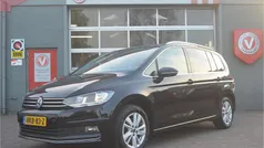 Gebruikt 2023 VW Touran MPV | € 33.950 (Eerlijke prijs)