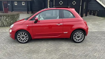 Rood, metallic lak Occasion 2019 Fiat 500 Collezione Hatchback | € 8.999 (Goede deal)