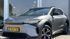 Grijs Gebruikt 2022 Toyota bZ4X Edition SUV | € 34.900 (Eerlijke prijs)