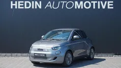 Grijs, metallic lak Gebruikt 2023 Fiat 500e Hatchback | € 20.950 (Eerlijke prijs)