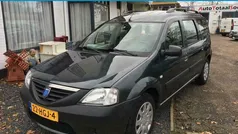 Grijs Gebruikt 2008 Dacia Logan MCV Lauréate Stationwagen | € 2.399 (Eerlijke prijs)