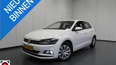 Wit Gebruikt 2018 VW Polo Comfortline Hatchback | € 14.340 (Eerlijke prijs)
