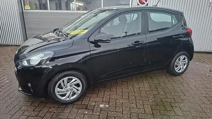 Occasion Hyundai i10 Comfort 67 PK (49 kW) 2021 Zwart Hatchback