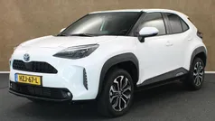 Wit Gebruikt 2022 Toyota Yaris Cross Team SUV | € 26.645 (Eerlijke prijs)