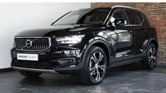 Zwart Gebruikt 2022 Volvo XC40 Inscription SUV | € 36.950 (Goede deal)