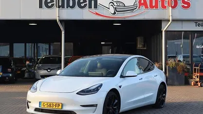 Occasion 2019 Tesla Model 3 Performance Sedan | € 19.795 (Eerlijke prijs)