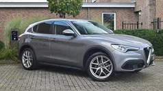 Gebruikt 2017 Alfa Romeo Stelvio Super SUV | € 23.950 (Eerlijke prijs)