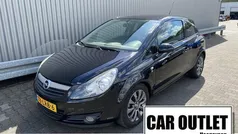 Zwart Gebruikt 2010 Opel Corsa Edition Stationwagen | € 4.950 (Eerlijke prijs)