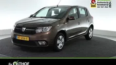 Bruin Gebruikt 2018 Dacia Sandero Lauréate Hatchback | € 11.850 (Eerlijke prijs)